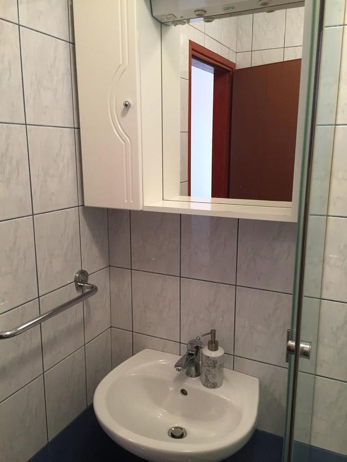 Studio Apartments Ana ロヴィニ エクステリア 写真