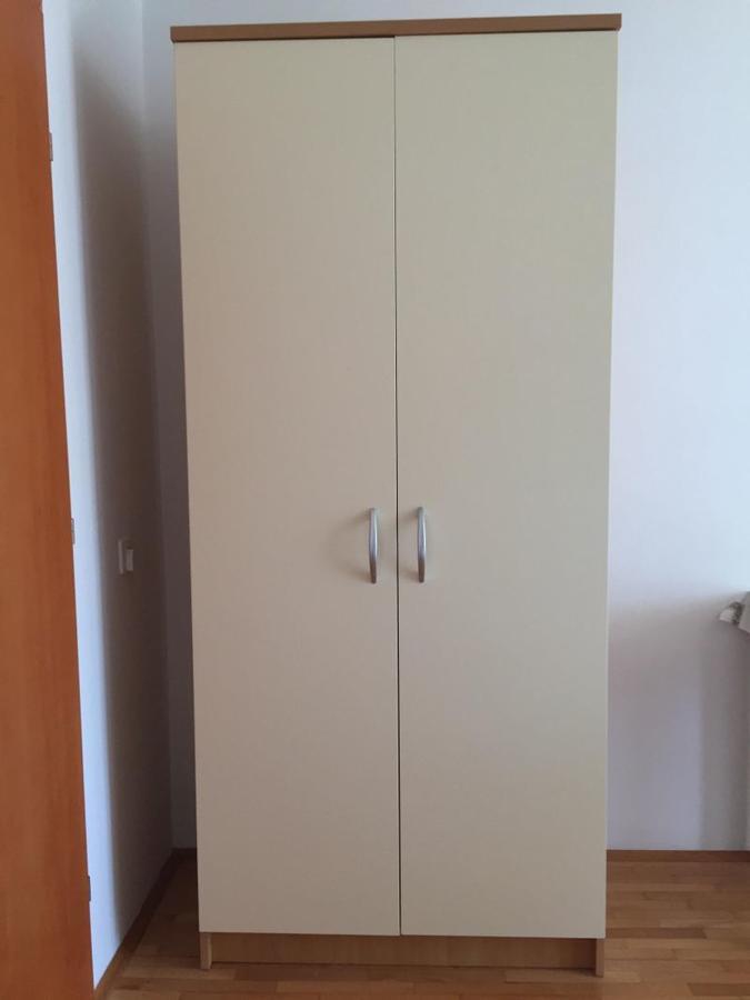 Studio Apartments Ana ロヴィニ エクステリア 写真